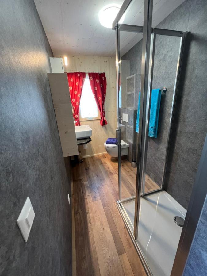 Bungalow Miralago In Camping Cavresc, Via Dal Cavresc 1, 7746 Le Prese-Поскьяво Экстерьер фото